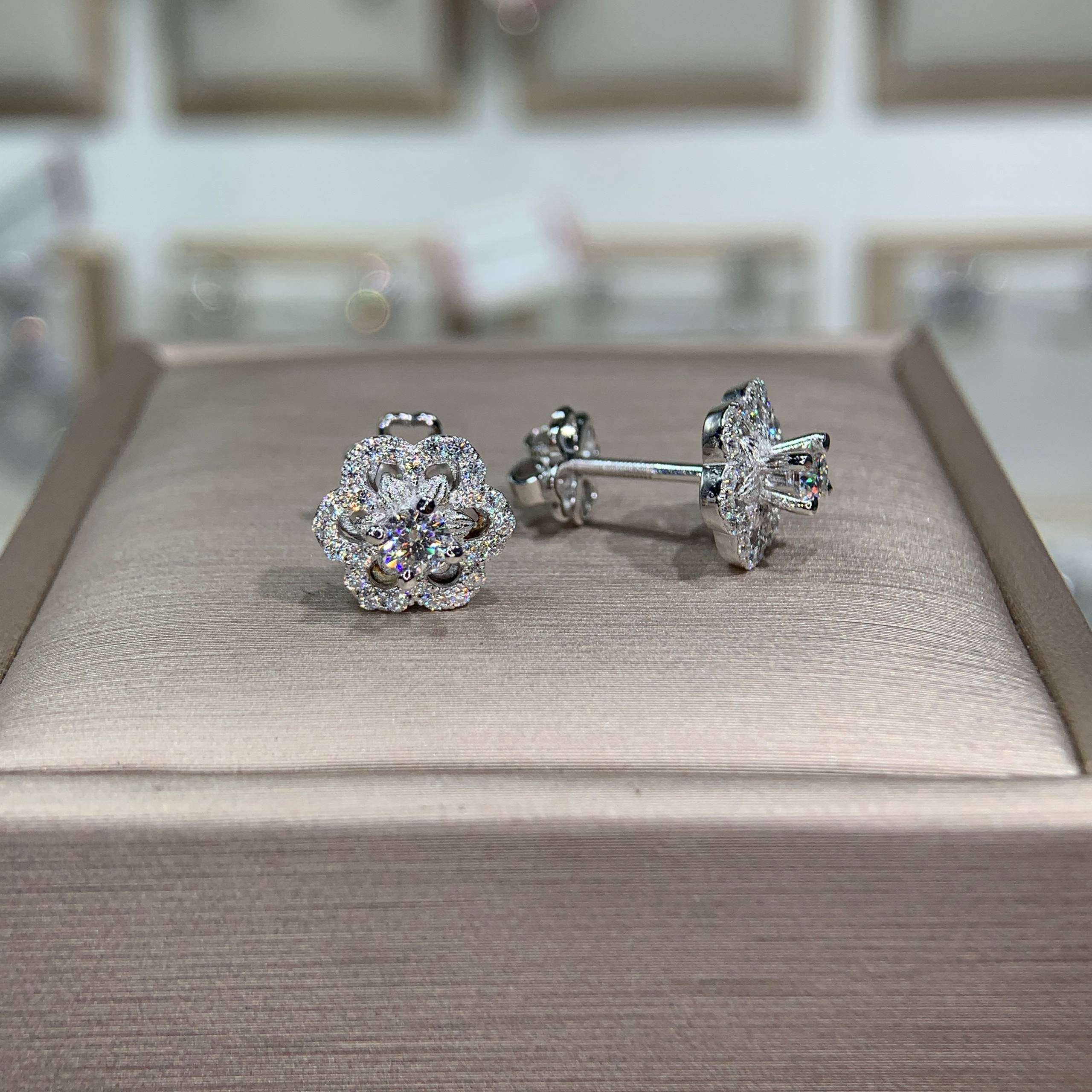 Bông tai kim cương Moissanite GRA (A051) - Ảnh 3