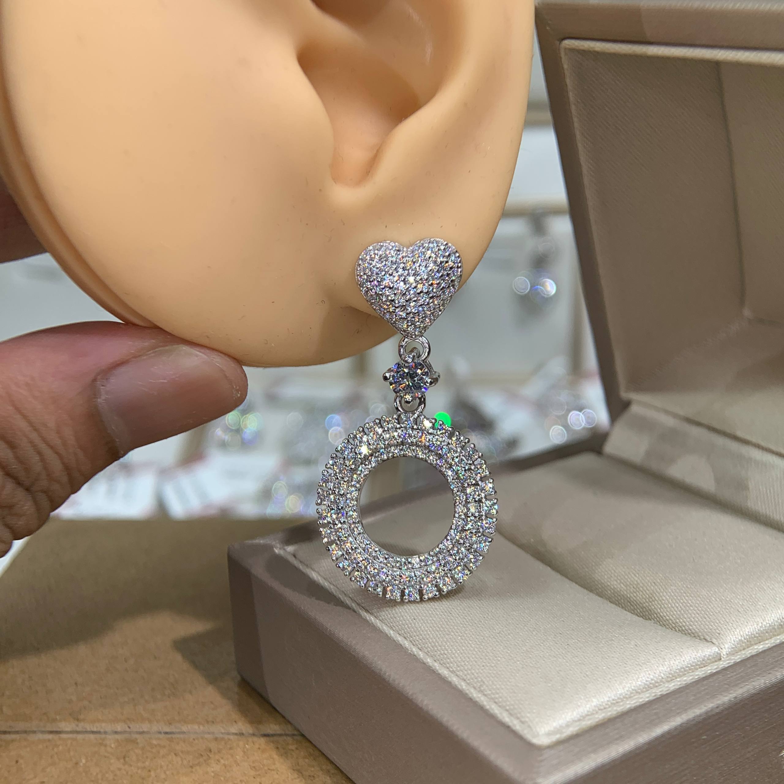 Bông tai kim cương Moissanite GRA (A784) - Ảnh 4