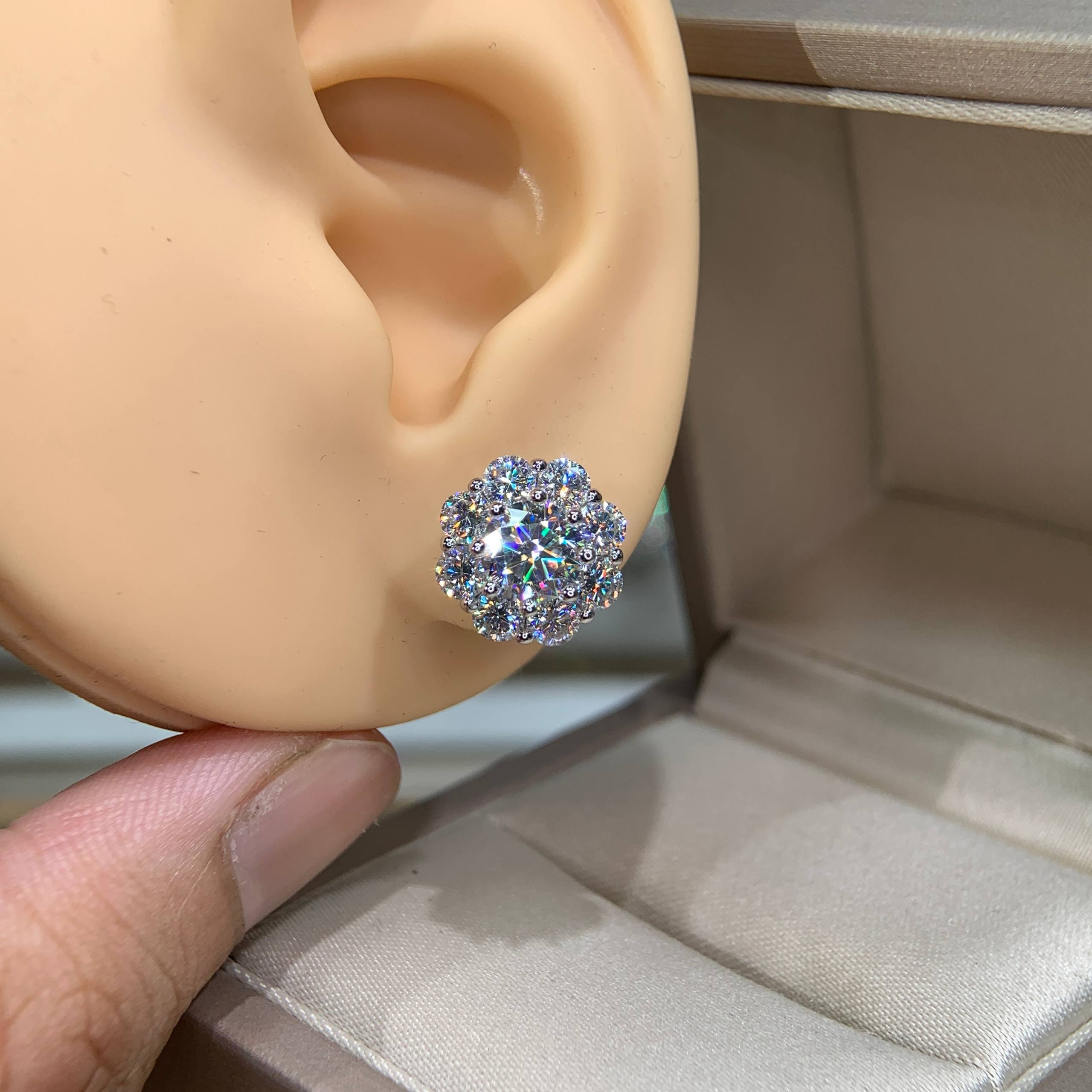 Bông tai kim cương Moissanite GRA (A286) - Ảnh 2