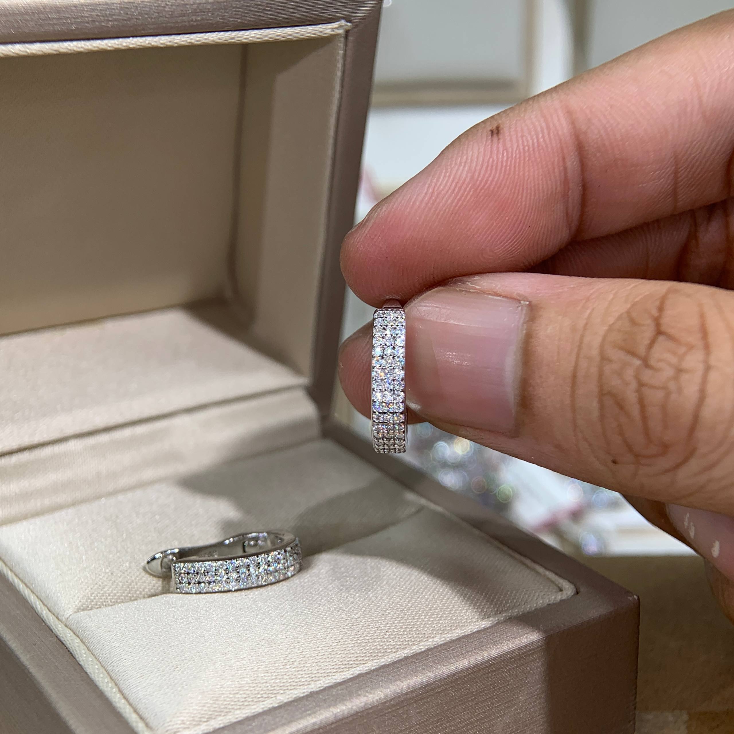 Bông tai kim cương Moissanite GRA (K50) - Ảnh 4