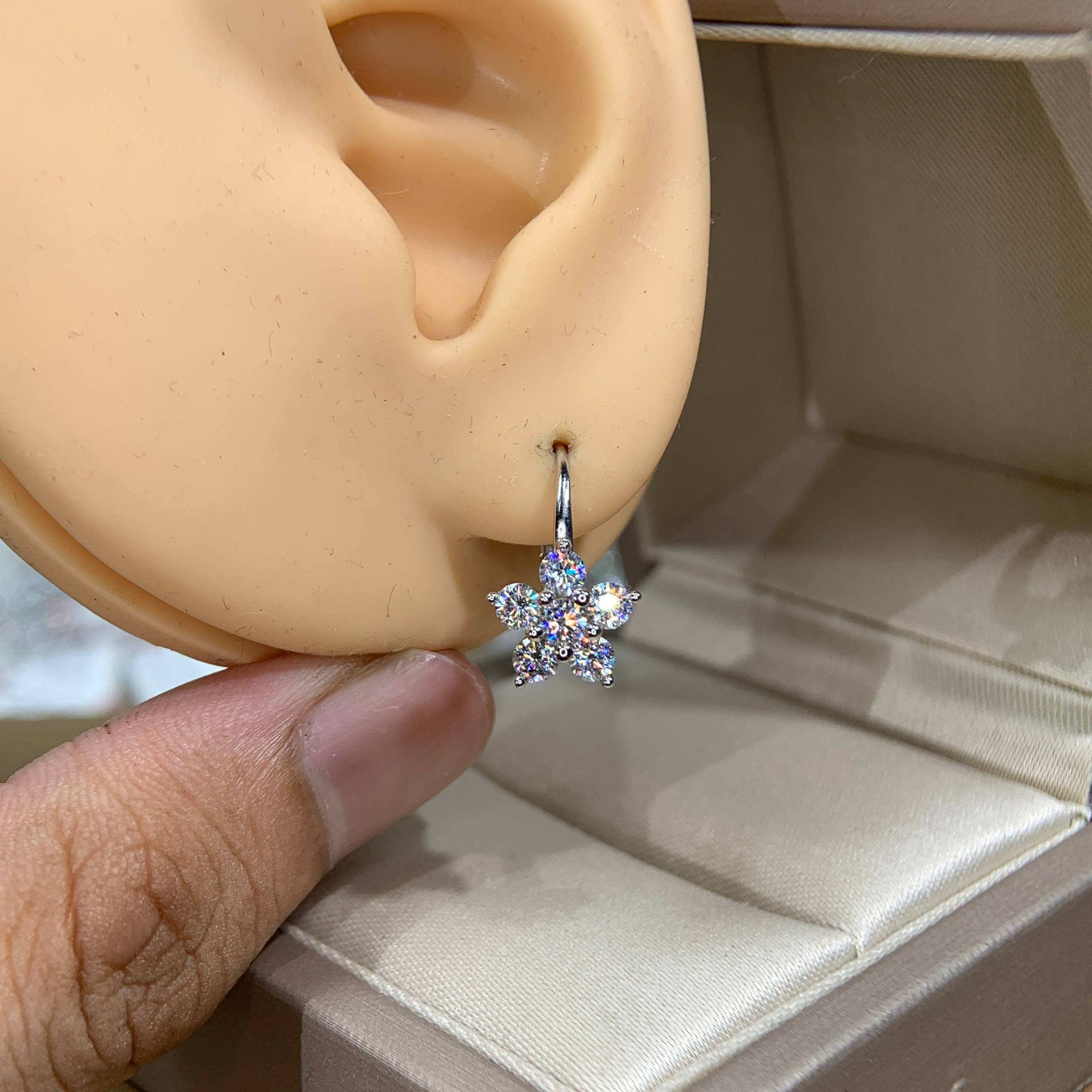 Bông tai kim cương Moissanite GRA (Y43) - Ảnh 5