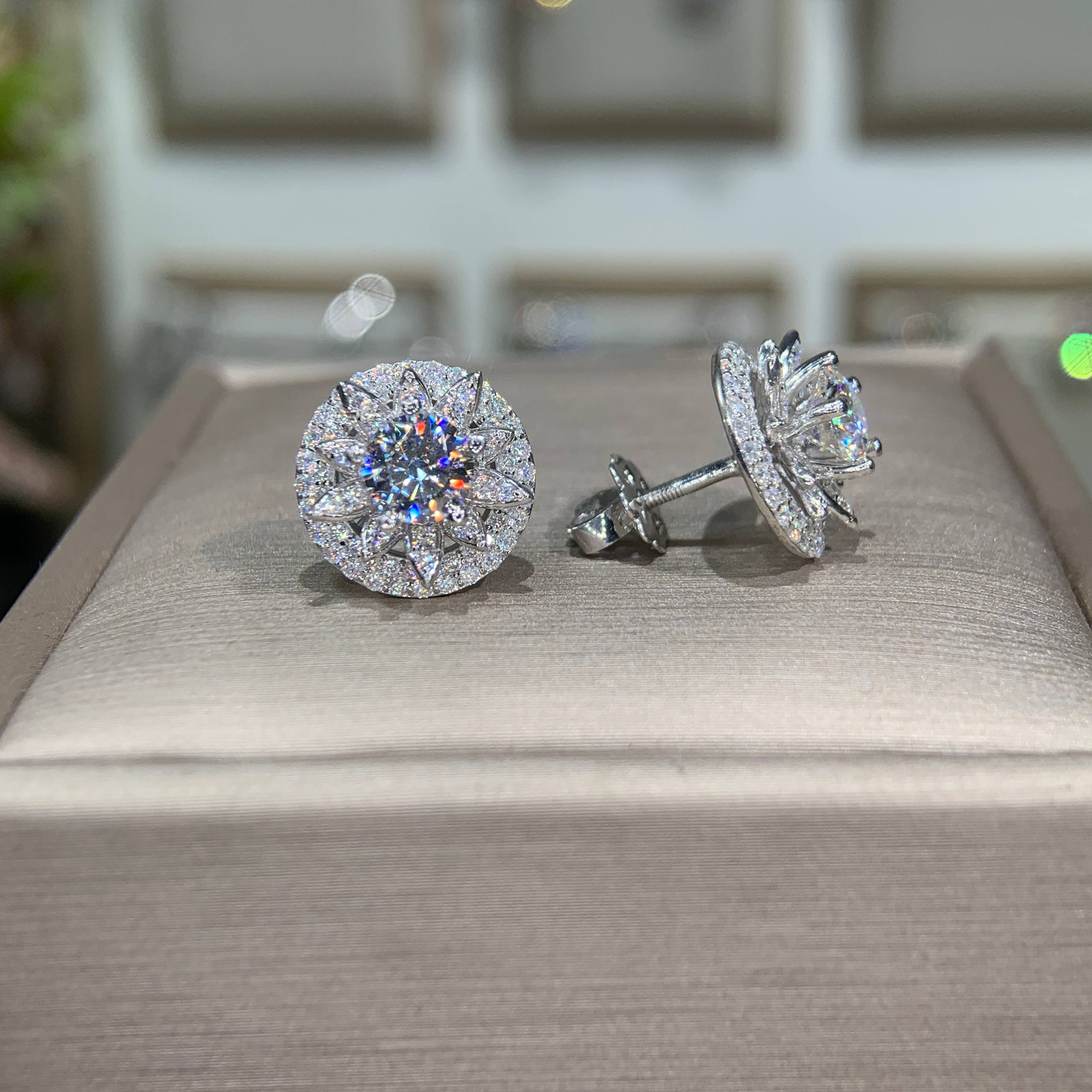 Bông tai kim cương Moissanite GRA (A075) - Ảnh 4