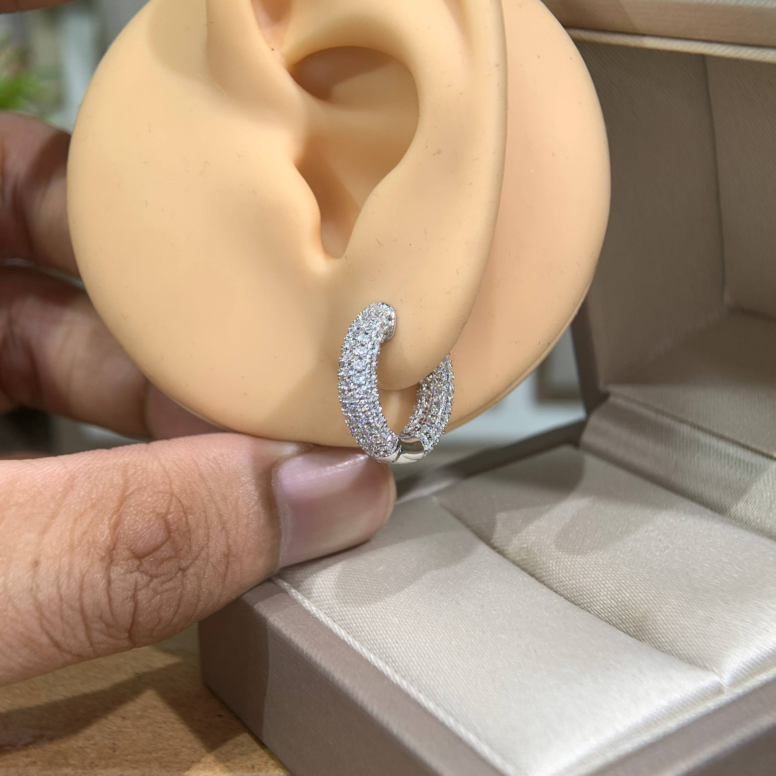 Bông tai kim cương Moissanite GRA (A614) - Ảnh 4
