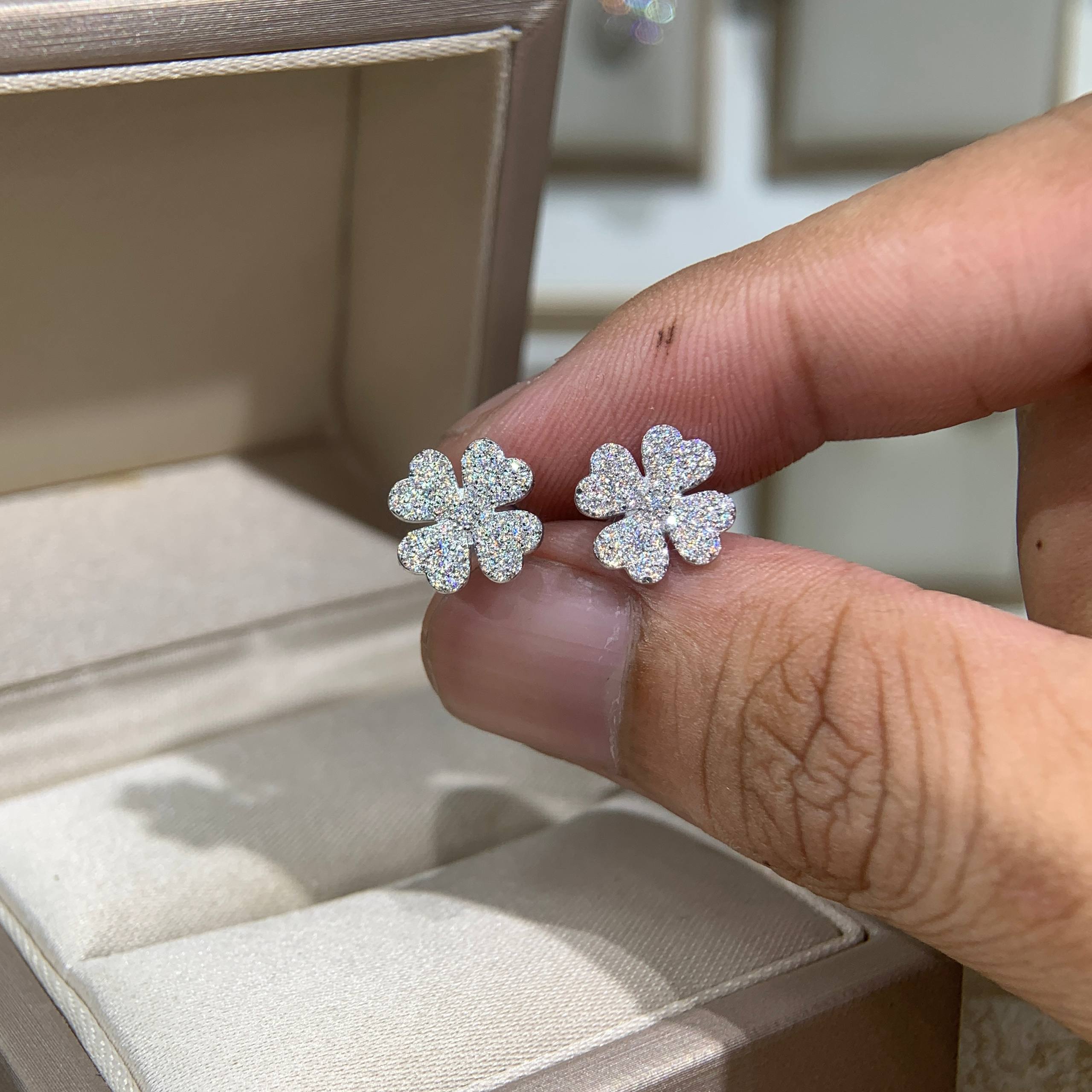 Bông tai kim cương Moissanite GRA (Y07) - Ảnh 4