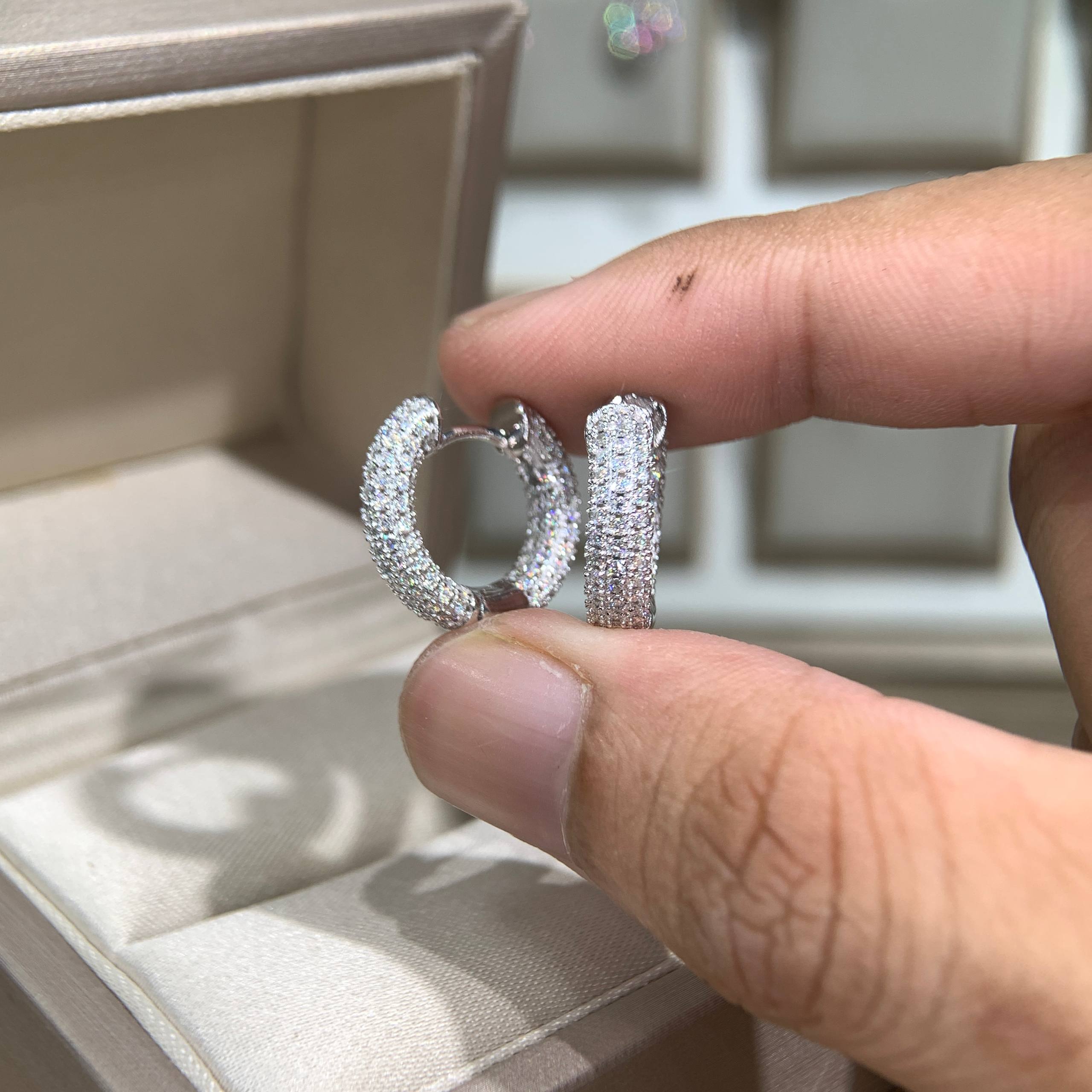 Bông tai kim cương Moissanite GRA (A614) - Ảnh 2